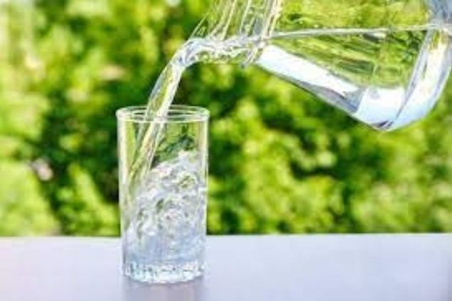 Uống đủ nước giảm