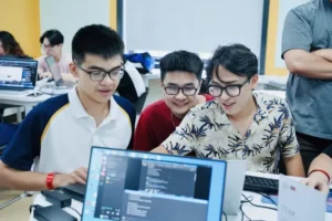 Nộp hồ sơ tuyển sinh đại học online như thế nào?