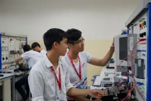 ngành Điện tử-Viễn thông - ĐH Leibniz