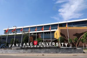 review trường đại học văn lang (VLU)