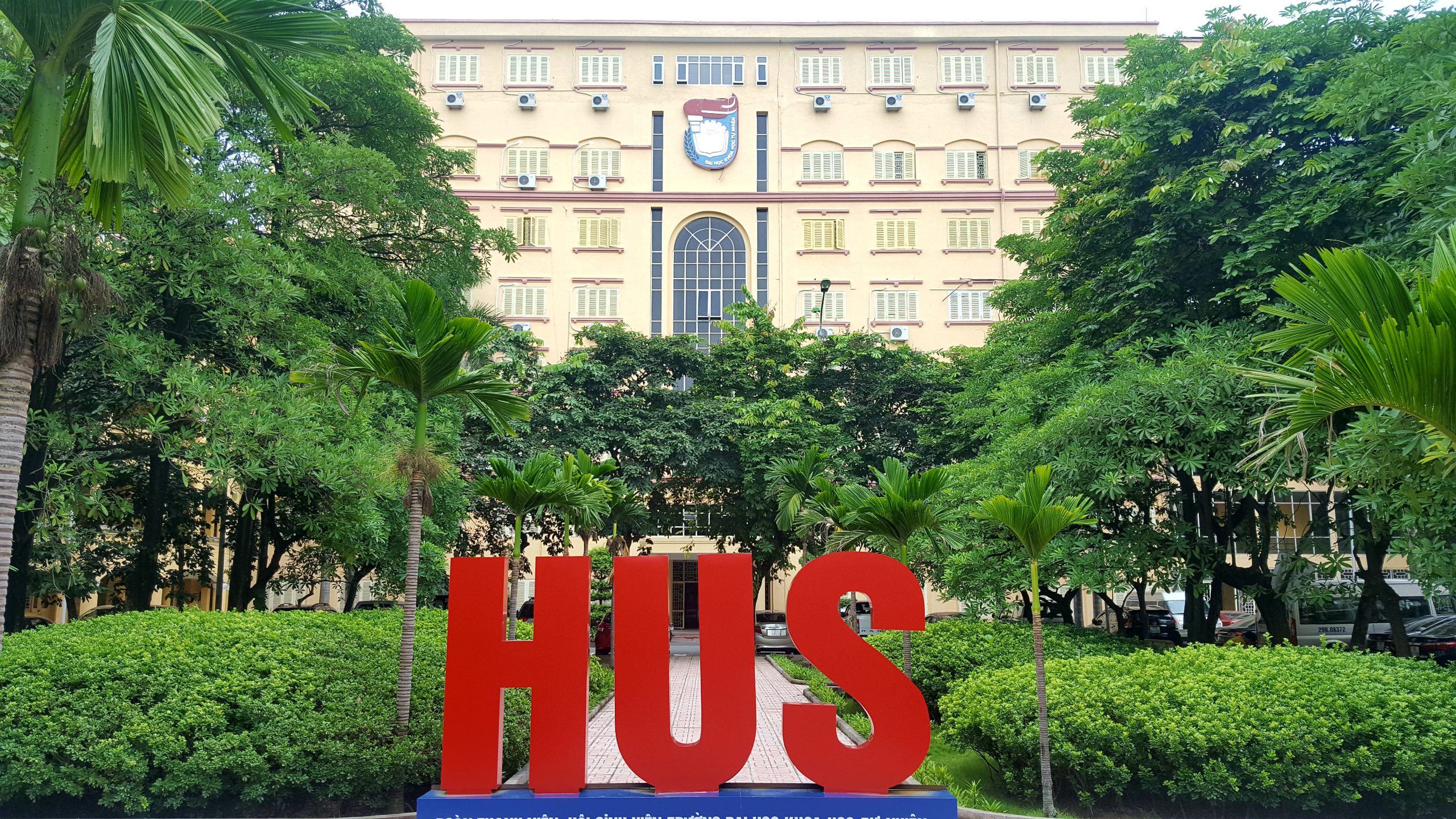 Review Trường Đại học Khoa học Tự nhiên ĐHQGHN (HUS) môi trường nghiên cứu hàng đầu và cơ hội học tập vượt trội