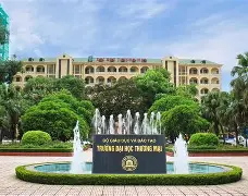 REVIEW Trường Đại Học Thương mại TMU Ngôi trường đào tạo kinh tế và quản trị kinh doanh uy tín hàng đầu Việt Nam