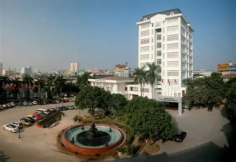 Trường Đại học Công nghệ ĐHQGHN (UET)