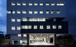 Trường Đại học Kiến trúc TP.HCM (UAH)