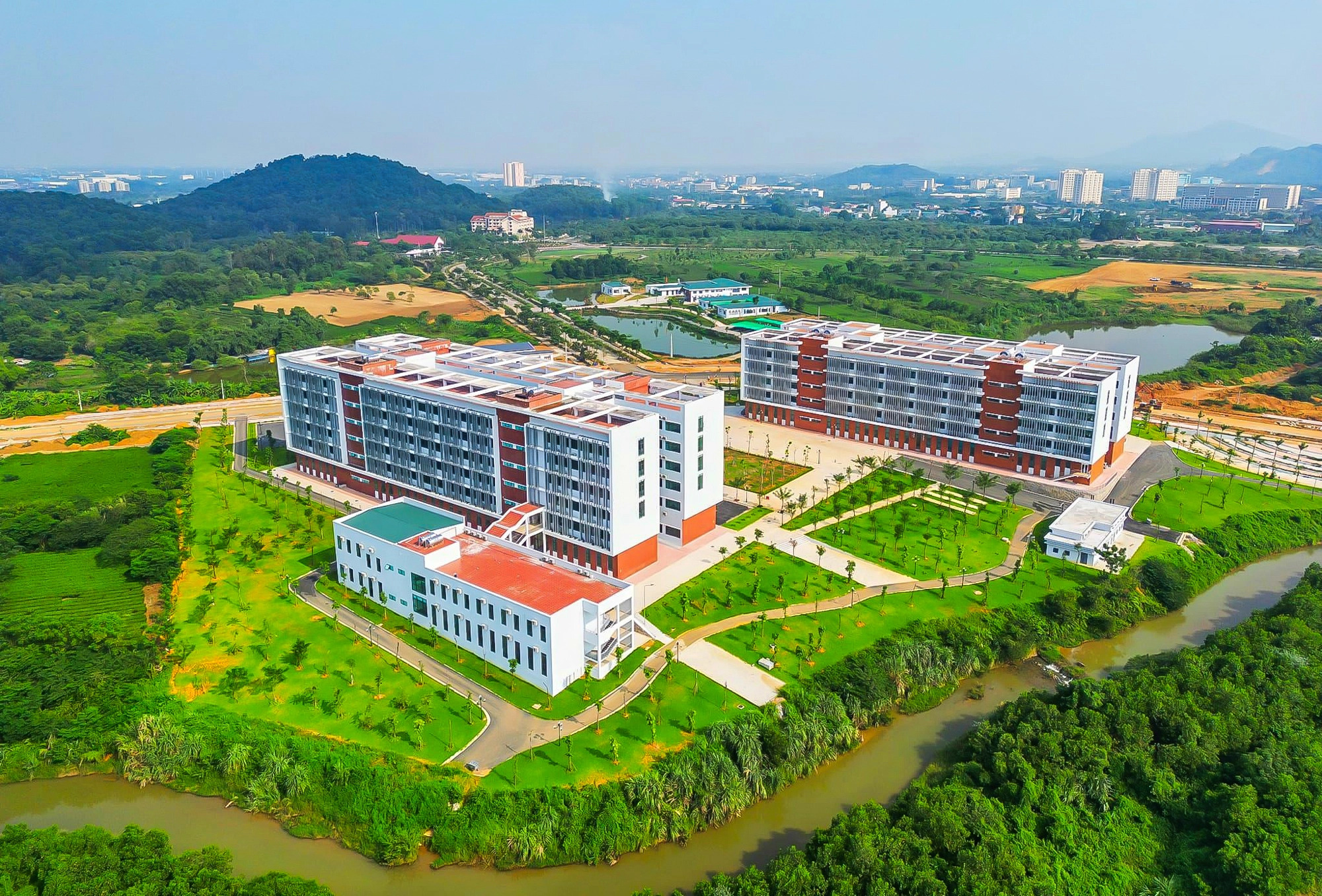 Trường Quốc tế Đại học Quốc gia Hà Nội (VNU-IS)